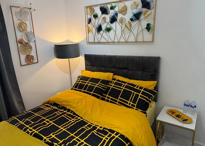 Luxury Studio In Victoria, 7 Minutes Walk To Victoria Station, Room 7
