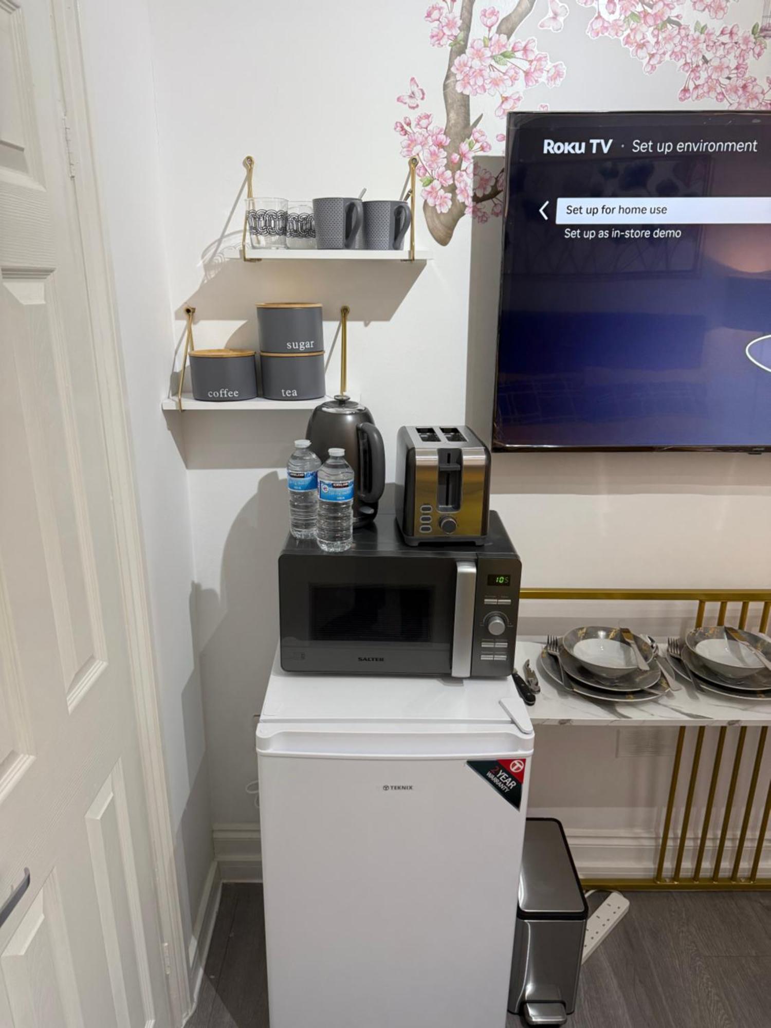 Luxury In Victoria, 7 Minutes Walk To Victoria Station, 7 Londra