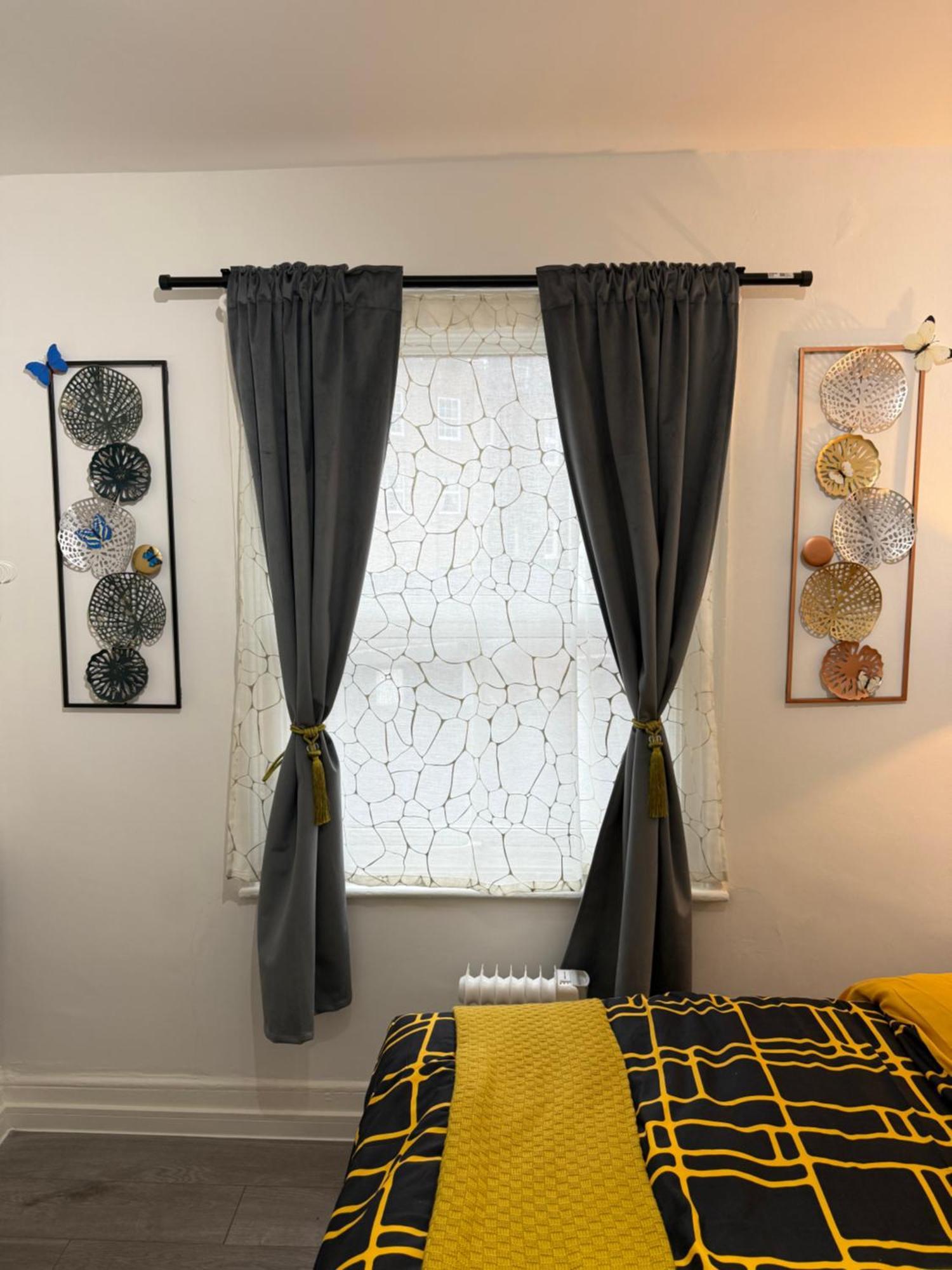 Luxury In Victoria, 7 Minutes Walk To Victoria Station, 7 * Londra